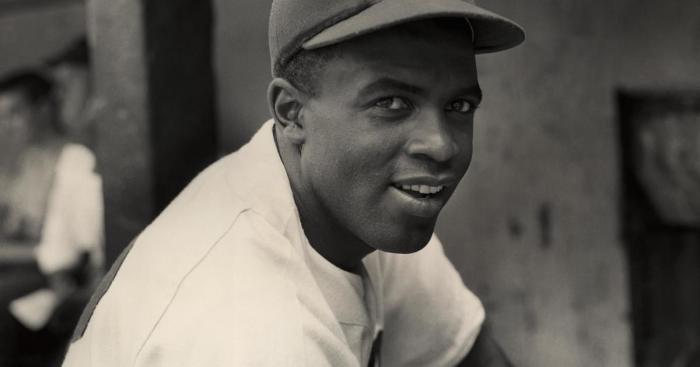 Jackie robinson 5 paragraph essay